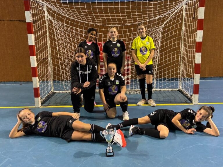 Instagram post from astourlavillefoot. This post is in position 5.