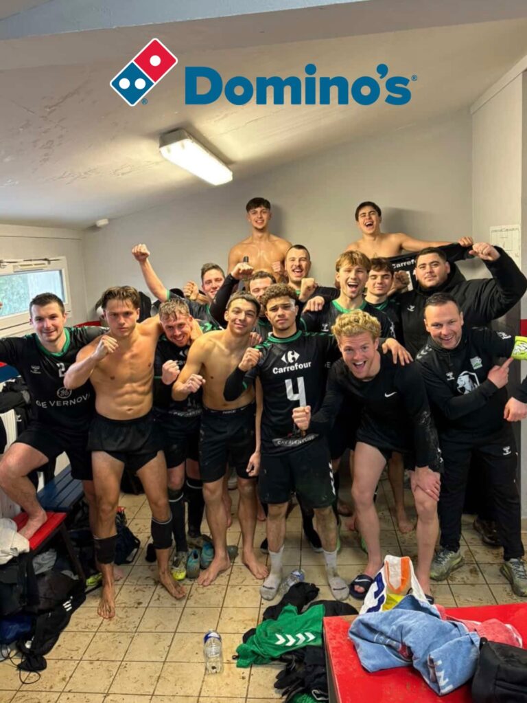 Instagram post from astourlavillefoot. This post is in position 1.