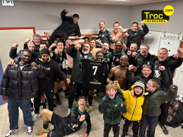 Instagram post from astourlavillefoot. This post is in position 5.