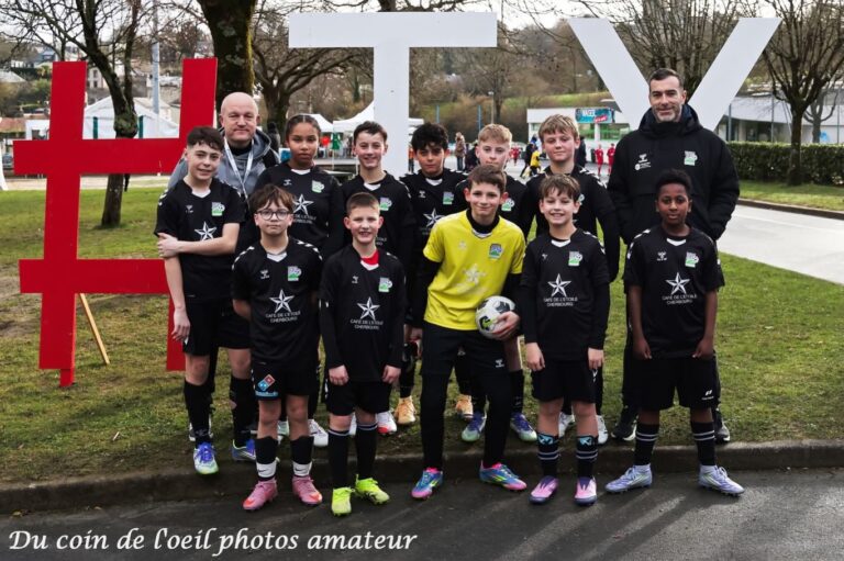 Instagram post from astourlavillefoot. This post is in position 1.