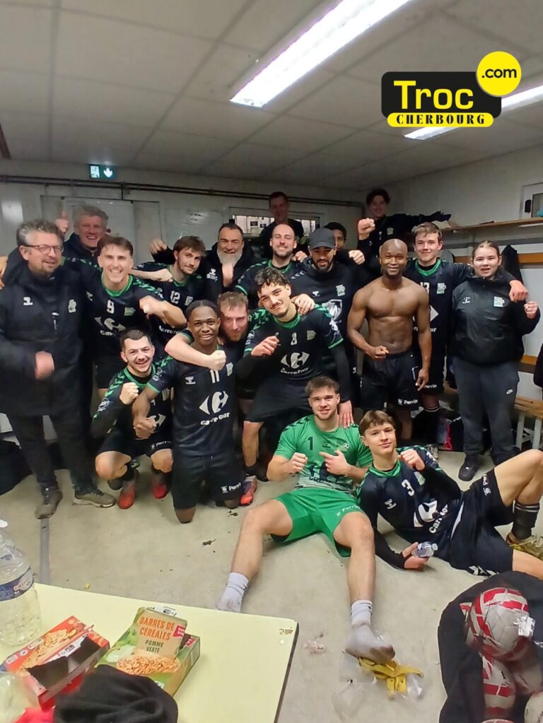 Instagram post from astourlavillefoot. This post is in position 1.